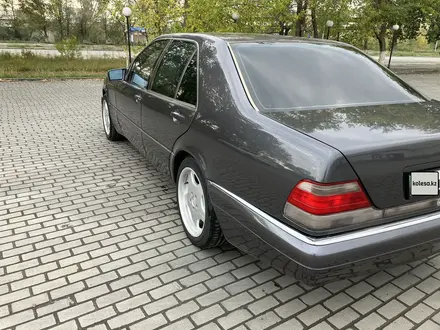 Mercedes-Benz S 320 1996 года за 4 500 000 тг. в Семей