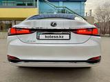 Lexus ES 250 2022 года за 22 300 000 тг. в Атырау – фото 3