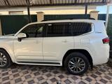 Toyota Land Cruiser 2022 годаүшін49 500 000 тг. в Шымкент – фото 2