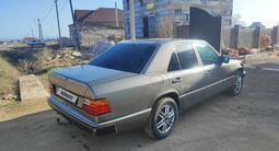 Mercedes-Benz E 200 1993 года за 1 500 000 тг. в Караганда – фото 2