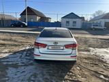 Kia Rio 2015 года за 5 500 000 тг. в Атырау – фото 4