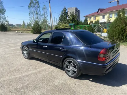 Mercedes-Benz C 240 1997 года за 3 200 000 тг. в Алматы – фото 5