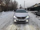 Toyota Camry 2013 годаfor9 500 000 тг. в Алматы – фото 2