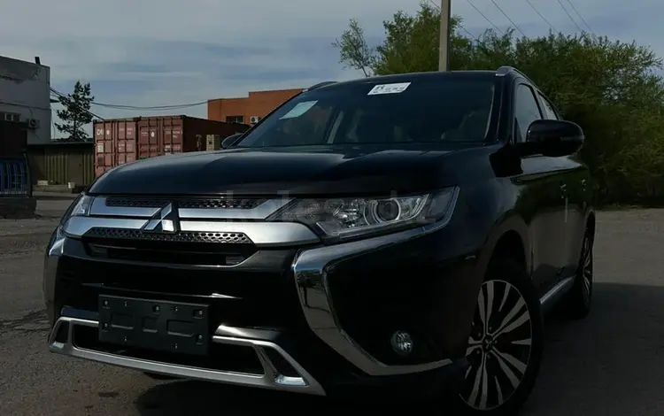 Mitsubishi Outlander 2022 года за 11 900 000 тг. в Астана