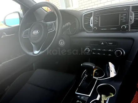 Kia Sportage 2019 года за 8 500 000 тг. в Актобе – фото 2