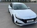 Hyundai Elantra 2022 годаfor11 000 000 тг. в Астана – фото 2