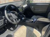 Volkswagen Touareg 2011 года за 8 000 000 тг. в Шымкент – фото 4