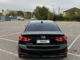 Hyundai Elantra 2018 годаүшін4 500 000 тг. в Актобе – фото 3