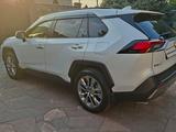 Toyota RAV4 2025 годаүшін20 300 000 тг. в Алматы – фото 4