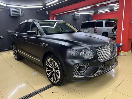 Bentley Bentayga 2022 года за 150 000 000 тг. в Алматы – фото 9