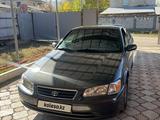 Toyota Camry 2000 годаүшін3 900 000 тг. в Алматы – фото 3