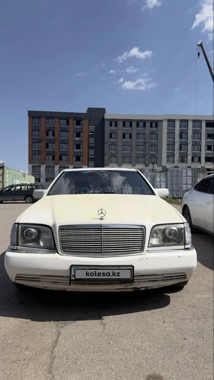 Mercedes-Benz S-Class, 1993