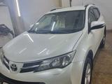 Toyota RAV4 2013 годаfor11 000 000 тг. в Атбасар – фото 3