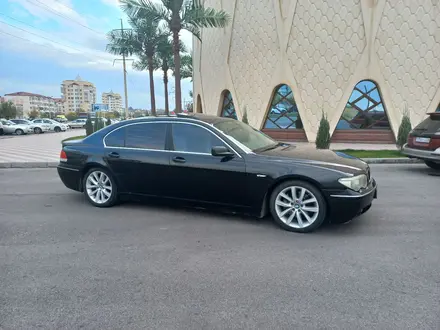 BMW 745 2004 года за 5 500 000 тг. в Тараз – фото 5