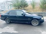 Mercedes-Benz C 180 1995 года за 900 000 тг. в Кокшетау – фото 4