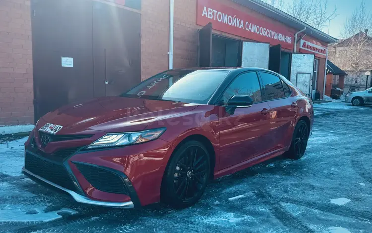 Toyota Camry 2023 года за 17 000 000 тг. в Петропавловск