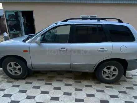 Hyundai Santa Fe 2001 года за 3 000 000 тг. в Актобе – фото 7