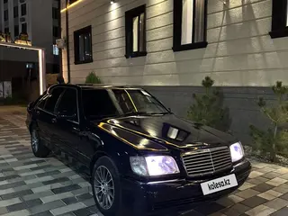 Mercedes-Benz S-Class, 1995