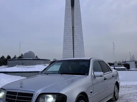 Mercedes-Benz C 280 1995 годаүшін2 600 000 тг. в Астана – фото 3