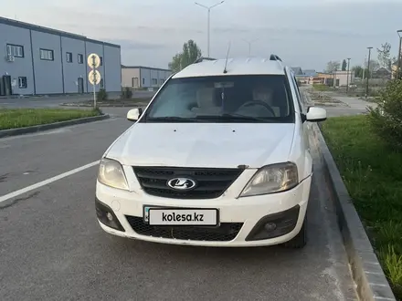 ВАЗ (Lada) Largus 2014 года за 2 850 000 тг. в Алматы – фото 2