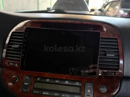 Toyota Camry 2004 года за 5 000 000 тг. в Шымкент – фото 11
