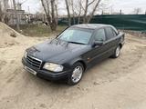 Mercedes-Benz C 180 1993 года за 1 650 000 тг. в Павлодар – фото 2