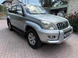 Toyota Land Cruiser Prado 2005 года за 9 900 000 тг. в Алматы – фото 2