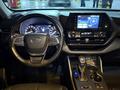 Toyota Highlander 2022 года за 19 800 000 тг. в Шымкент – фото 7