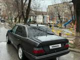 Mercedes-Benz E 230 1993 года за 750 000 тг. в Шымкент – фото 3