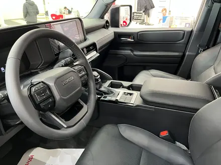 Toyota Land Cruiser Prado Comfort 2025 года за 33 990 000 тг. в Караганда – фото 17