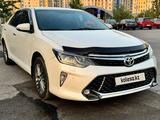 Toyota Camry 2017 года за 13 000 000 тг. в Алматы – фото 3