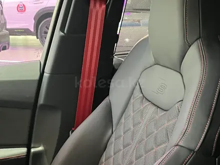 Audi Q7 55 TFSI 2024 года за 62 990 000 тг. в Костанай – фото 5