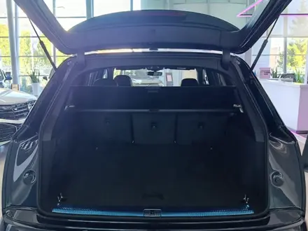 Audi Q7 55 TFSI 2024 года за 55 990 000 тг. в Костанай – фото 3