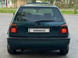 Volkswagen Golf 1993 года за 1 750 000 тг. в Алматы – фото 5