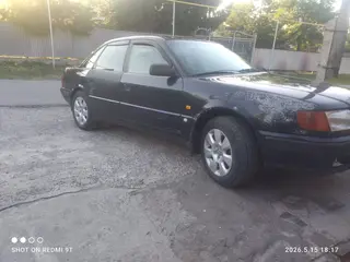Audi 100