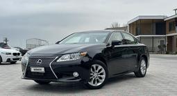 Lexus ES 300h 2013 года за 8 700 000 тг. в Актау