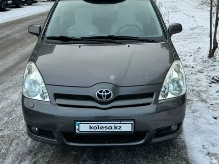 Toyota Corolla Verso 2007 года за 5 600 000 тг. в Астана