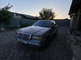 Mercedes-Benz C 180 1994 года за 1 000 000 тг. в Алматы – фото 4
