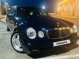 Mercedes-Benz E 230 1997 года за 4 000 000 тг. в Петропавловск – фото 2