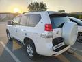 Toyota Land Cruiser Prado 2010 года за 14 500 000 тг. в Семей – фото 3
