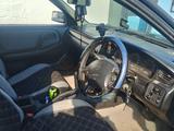 Nissan Bluebird 1997 года за 560 000 тг. в Павлодар – фото 2