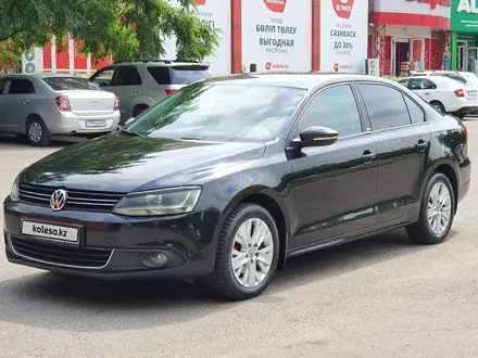 Volkswagen Jetta 2014 года за 6 400 000 тг. в Алматы – фото 2