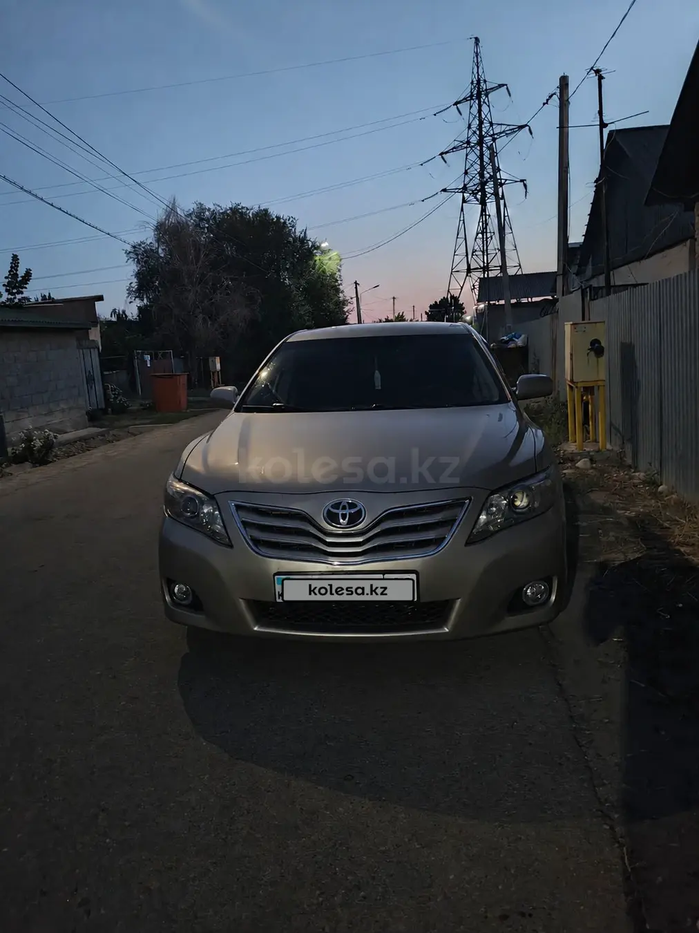 Toyota Camry, 2010