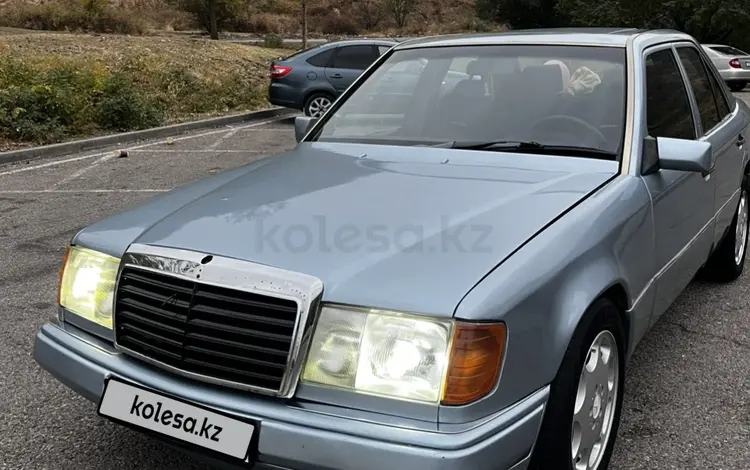 Mercedes-Benz E 220 1992 годаүшін2 000 000 тг. в Алматы