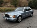 Mercedes-Benz E 220 1992 годаүшін2 000 000 тг. в Алматы – фото 2