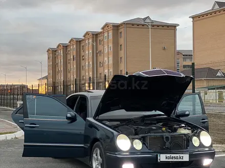 Mercedes-Benz E 280 2000 года за 5 100 000 тг. в Кызылорда – фото 12