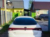 Kia K5 2021 года за 9 149 000 тг. в Алматы – фото 3