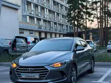 Hyundai Elantra, 2018