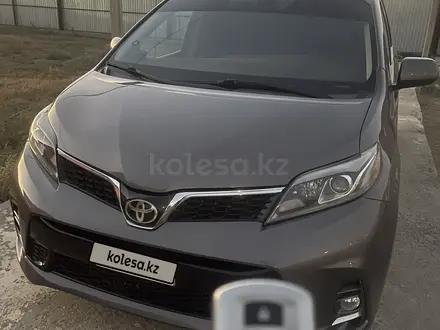 Toyota Sienna 2016 года за 7 700 000 тг. в Атырау – фото 19