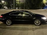 Volkswagen Passat CC 2009 года за 4 400 000 тг. в Алматы – фото 2